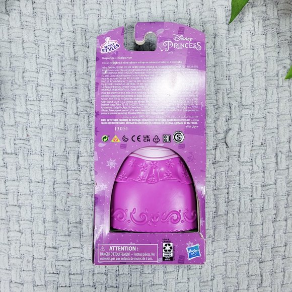 Mix 'n Match 3/$30 Disney Princess Secret Styles Surprise Rapunzel Mini Doll - Picture 2 of 2